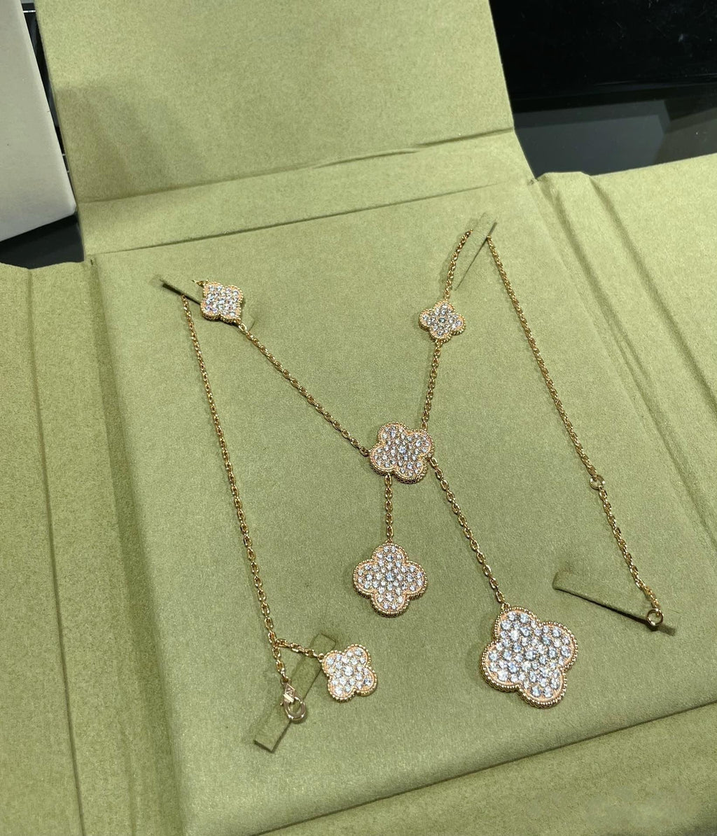 Van Cleef & Arpels CLOVER 6 MOTIF DIAMOND PAVED NECKLACE