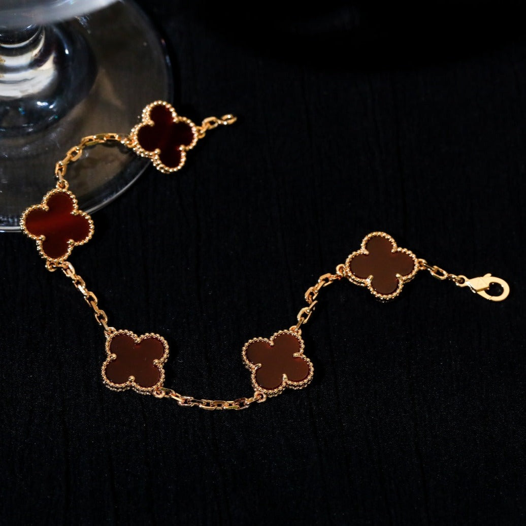 Van Cleef & Arpels CLOVER BRACELET 5 MOTIF CARNELIAN