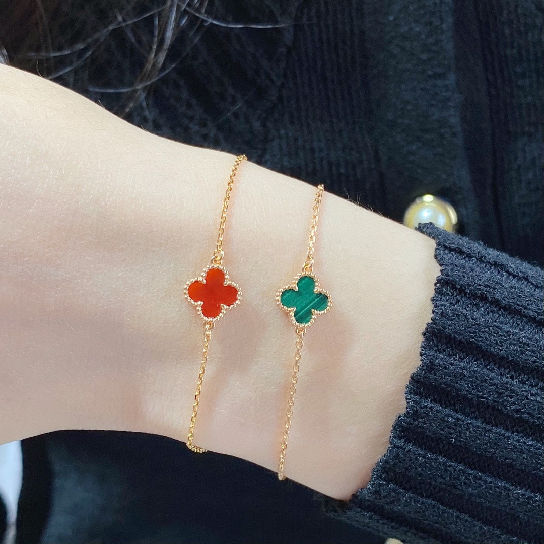 Van Cleef & Arpels CLOVER 1 MOTIF PINK GOLD BRACELET