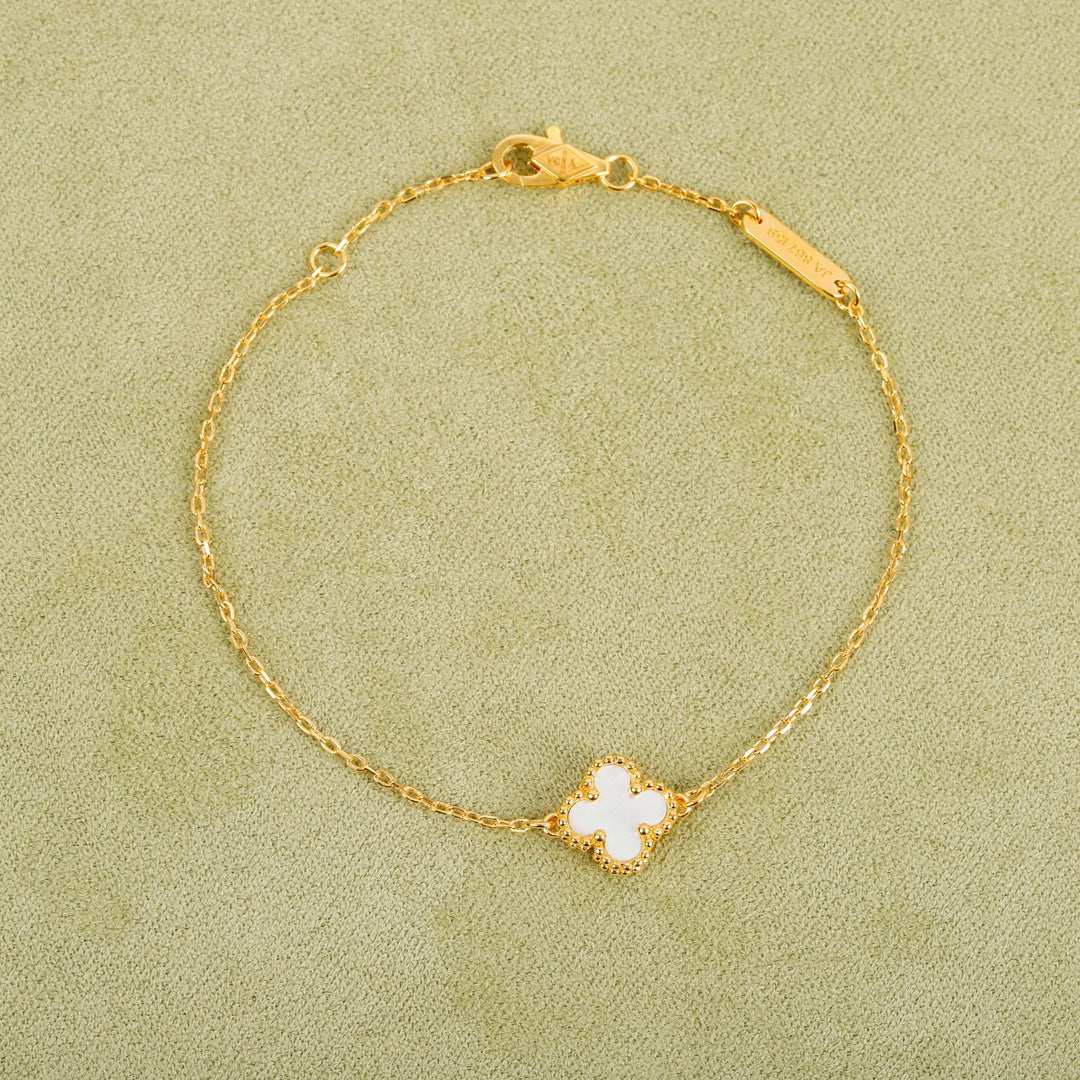 Van Cleef & Arpels CLOVER 1 MOTIF PINK GOLD BRACELET