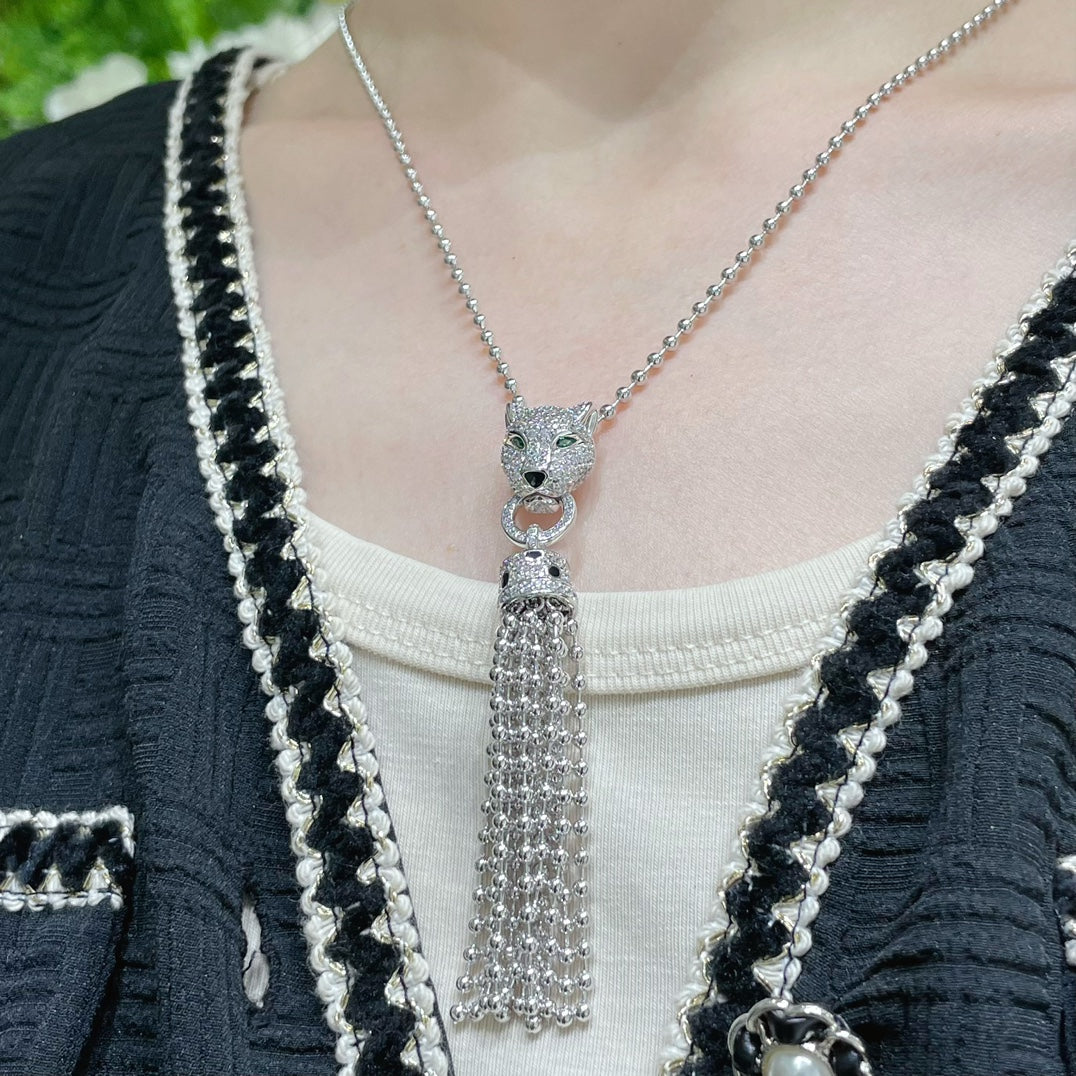 CARTIER PANTHERE PEDANT DIAMOND NECKLACE