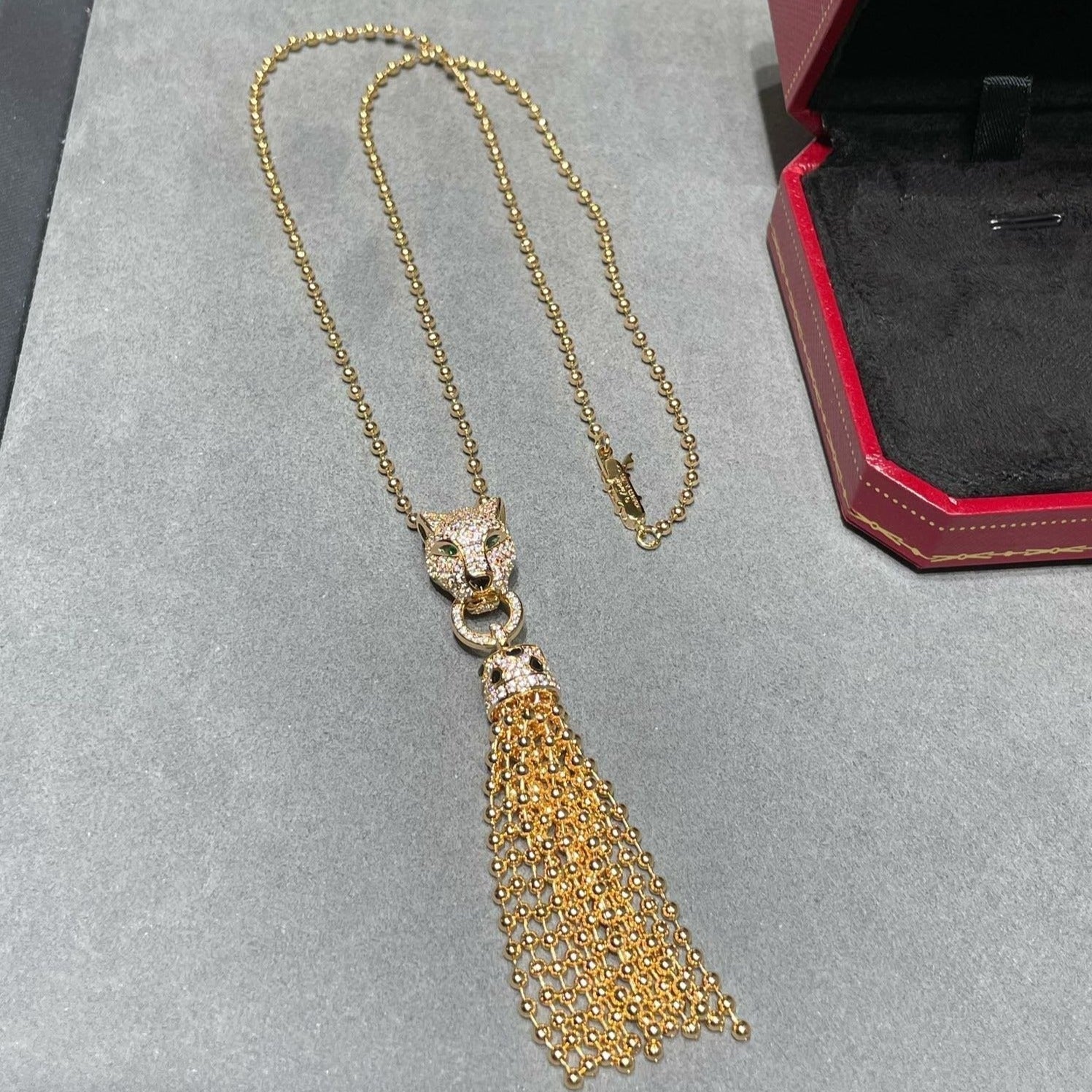 CARTIER PANTHERE PEDANT DIAMOND NECKLACE