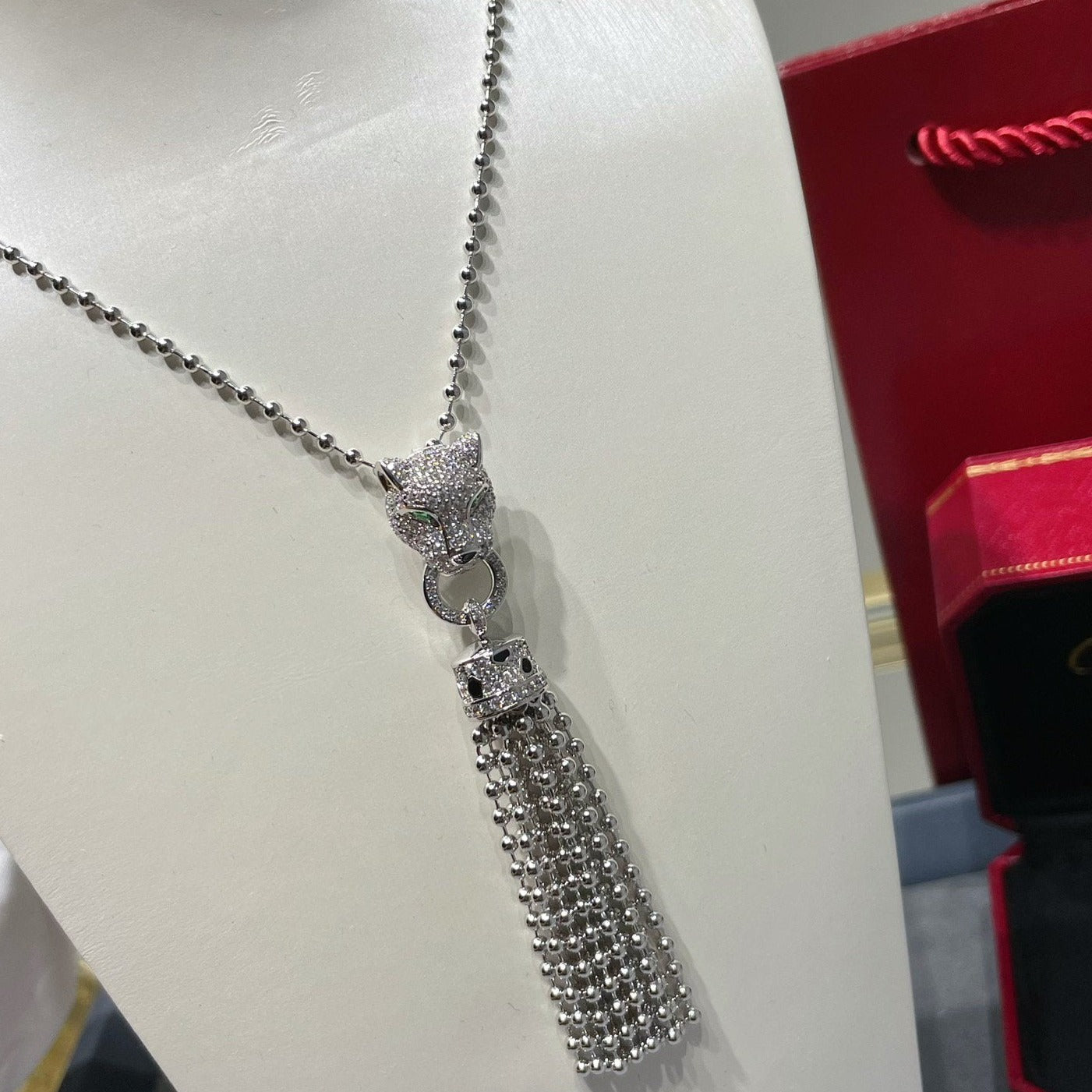 CARTIER PANTHERE PEDANT DIAMOND NECKLACE