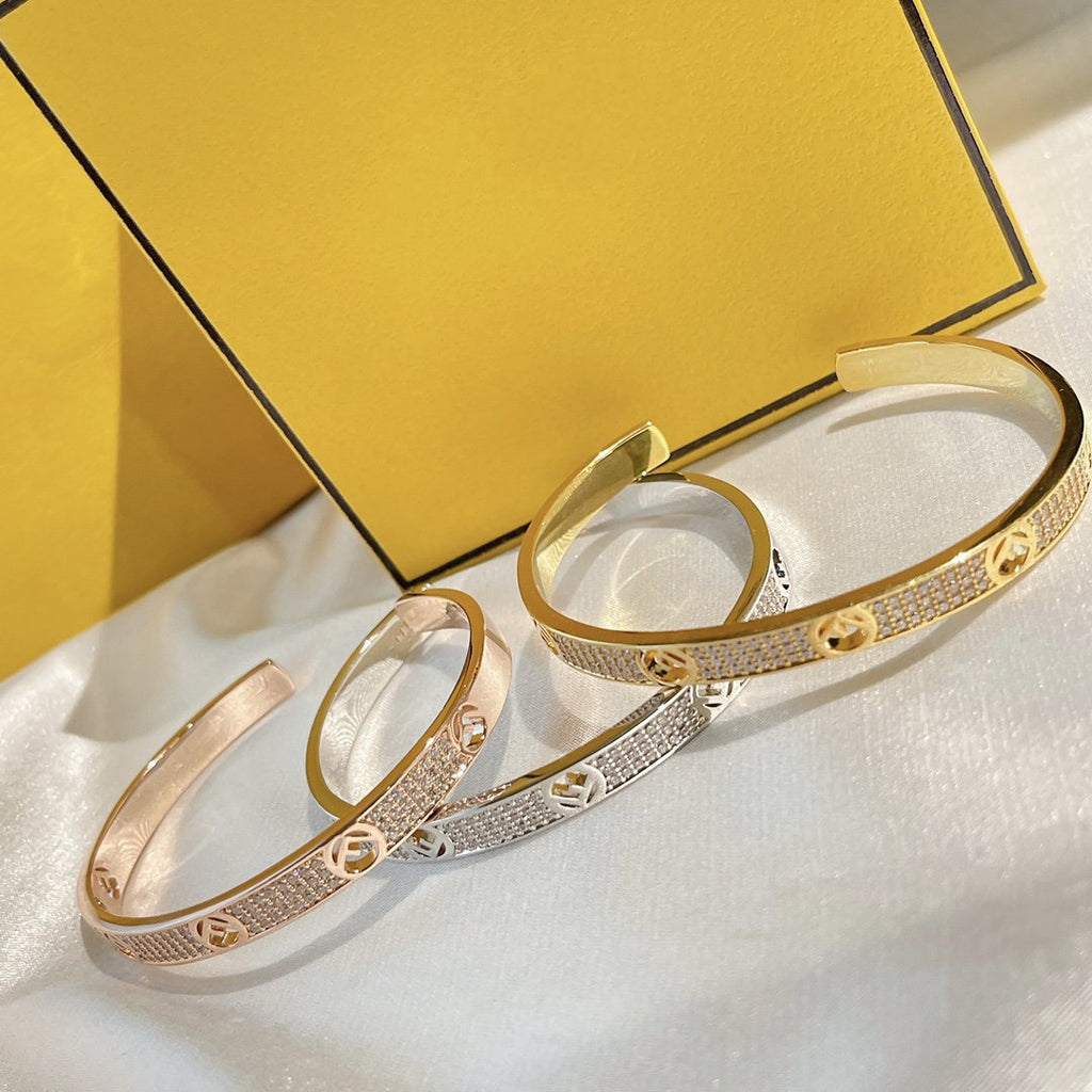 FENDI F BRACELET PINK GOLD DIAMOND CUFF