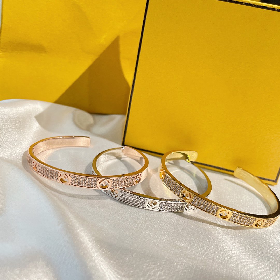 FENDI F BRACELET PINK GOLD DIAMOND CUFF
