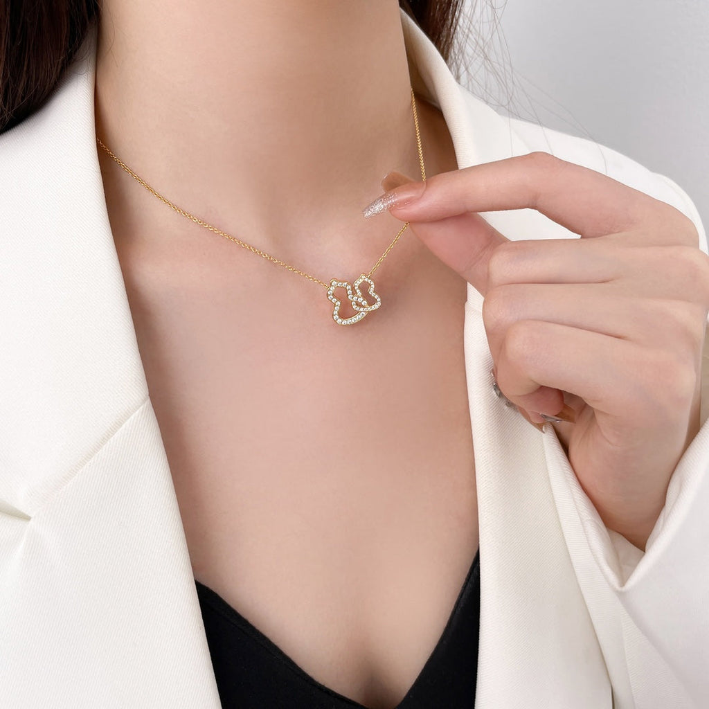 QEELIN WULU DOUBLE DIAMOND NECKLACE