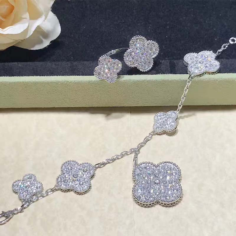 Van Cleef & Arpels CLOVER 5 MOTIFS BIG SILVER DIAMOND BRACELET