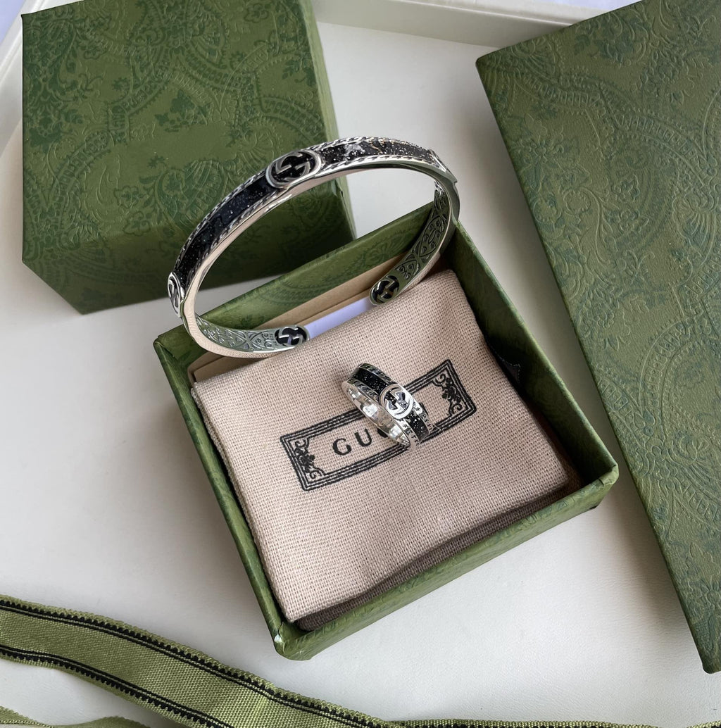 GUCCI INTERLOCKING G ENAMEL CUFF BRACELET SILVER & BLACK