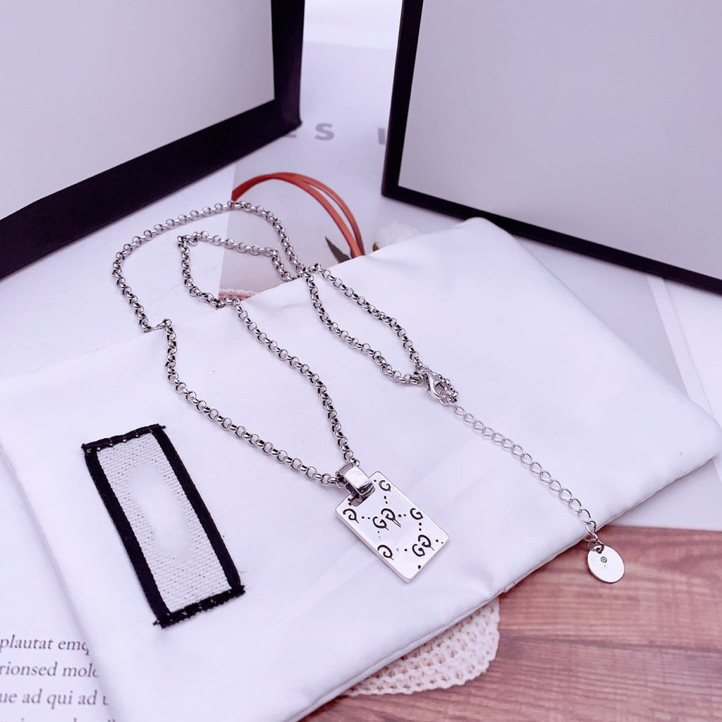 GUCCI GHOST STERLING SILVER SKULL NECKLACE