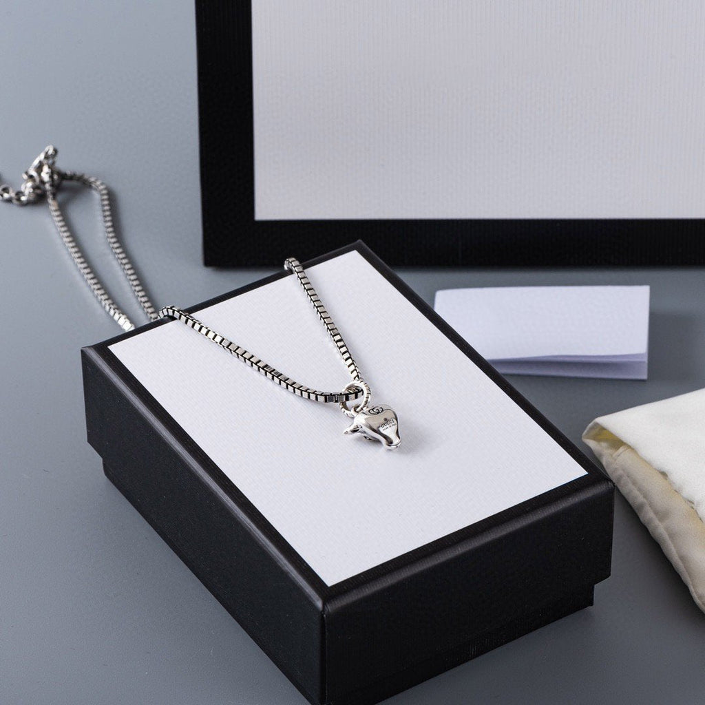GUCCI DOUBLE CLASSIC RETRO STERLING SILVER COW  NECKLACE