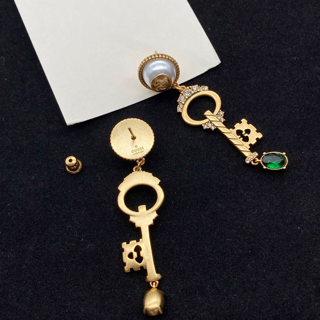 GUCCI KEY SHAPED DANGLE  EARRING