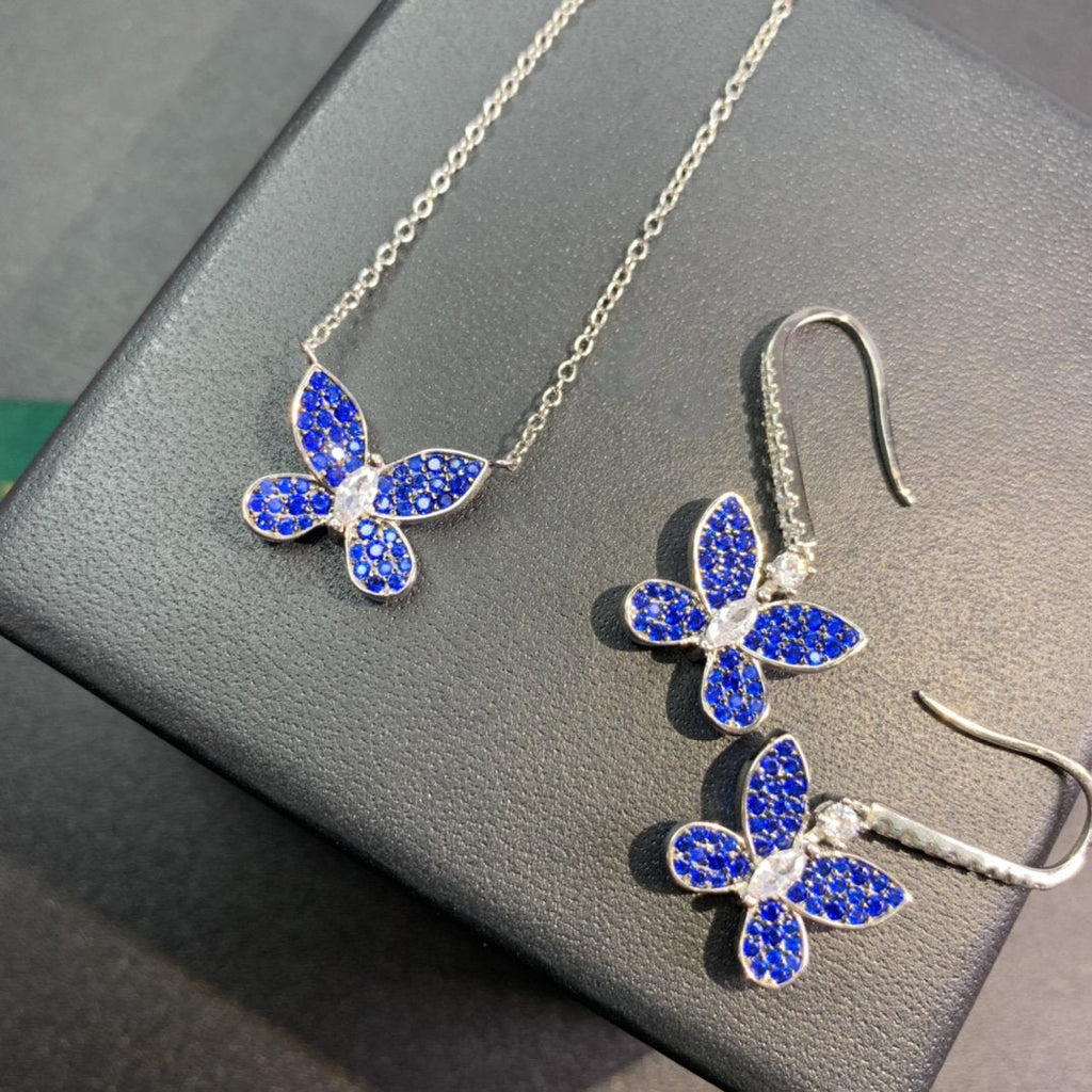 GRAFF BUTTERFLY BLUE DIAMOND PAVED NECKLACE