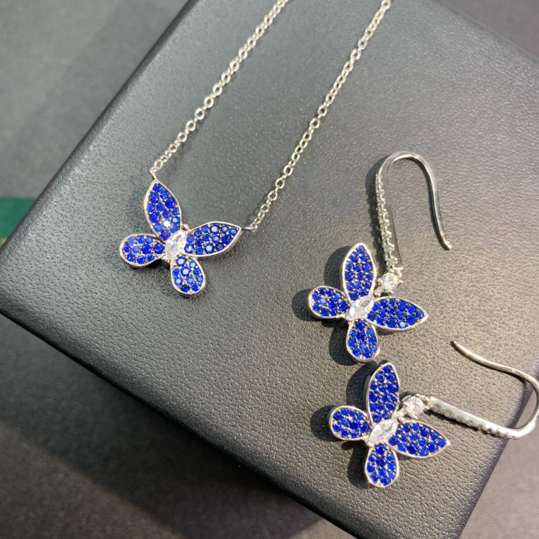 GRAFF BUTTERFLY BLUE DIAMOND PAVED NECKLACE