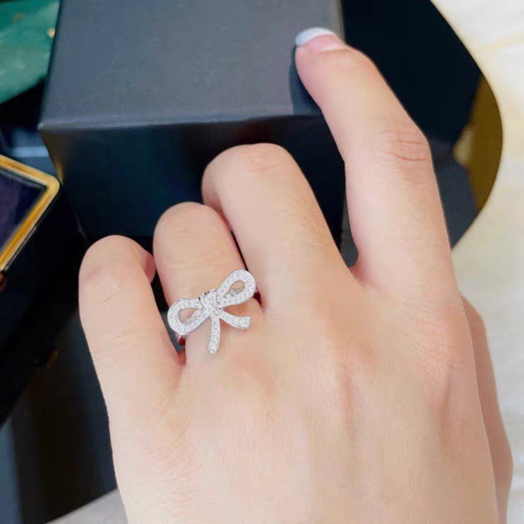 GRAFF TILDA BOW MINI SILVER DIAMOND RING