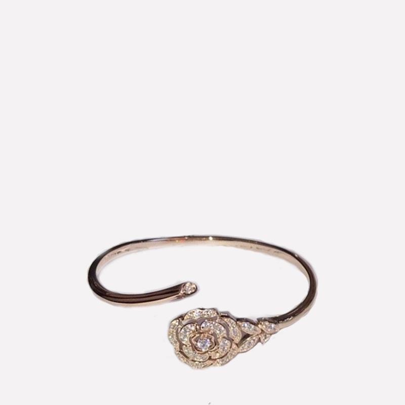 GUCCI BOUTON DE CAMELIA BRACELET PINK GOLD DIAMOND