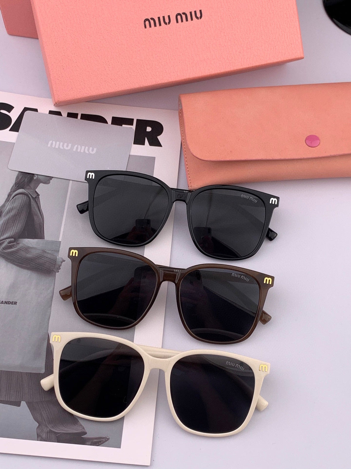 MIU MIU RUNWAY SQUARE SUNGLASSES M4389 IN ACETATE