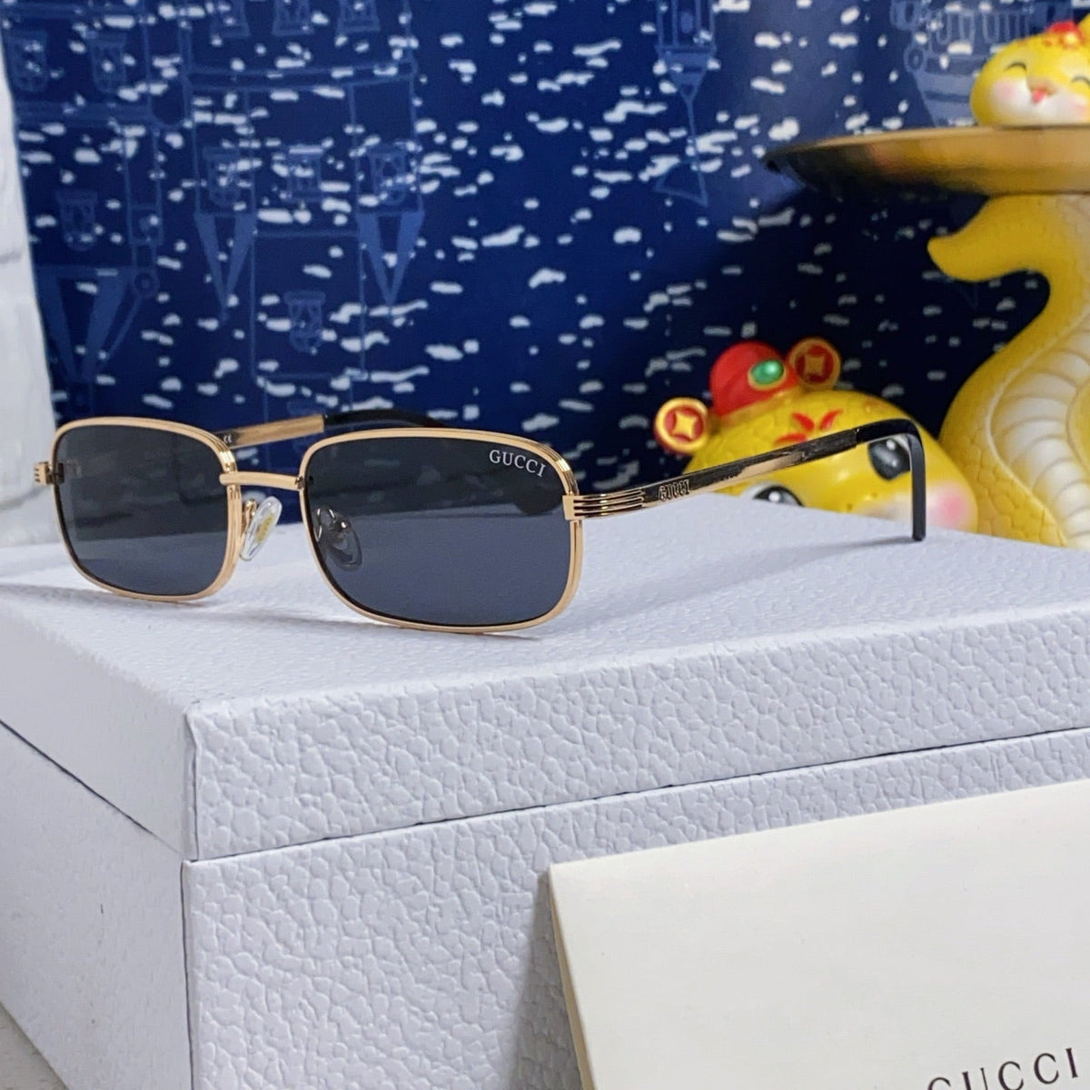 GUCCI RECTANGULAR FRAME SUNGLASSES GG1457S IN METAL