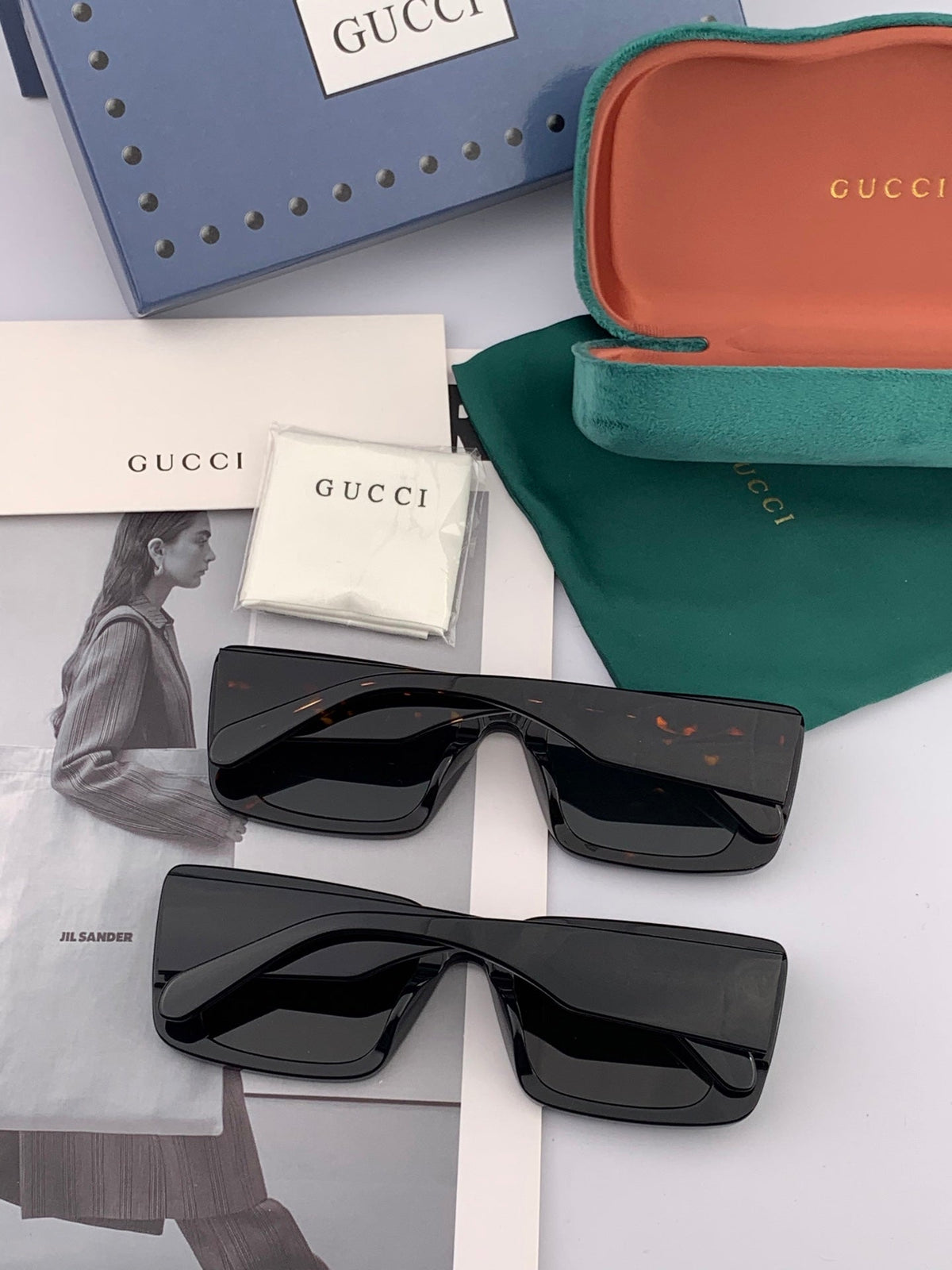 GUCCI CHUNKY RECTANGULAR FRAME SUNGLASSES G204 IN ACETATE