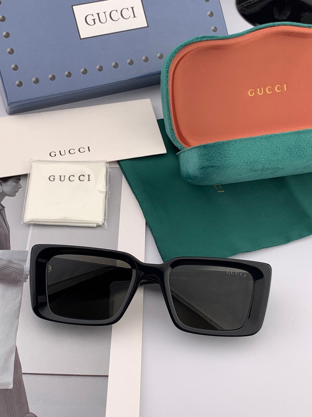 GUCCI CHUNKY RECTANGULAR FRAME SUNGLASSES G204 IN ACETATE