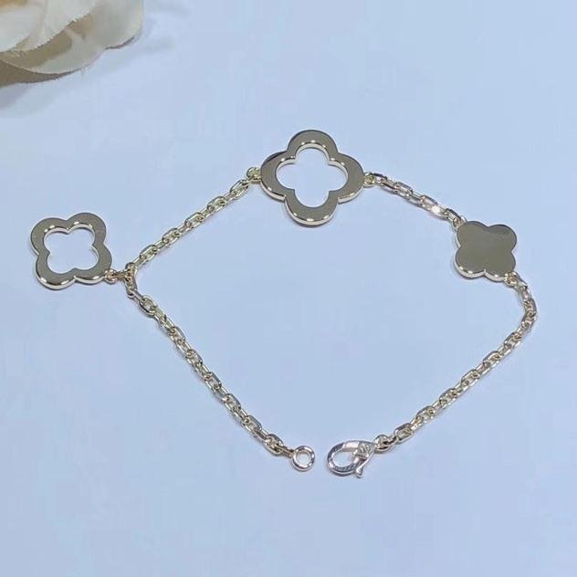 Van Cleef & Arpels PURE CLOVER GOLD BRACELET 3 MOTIFS