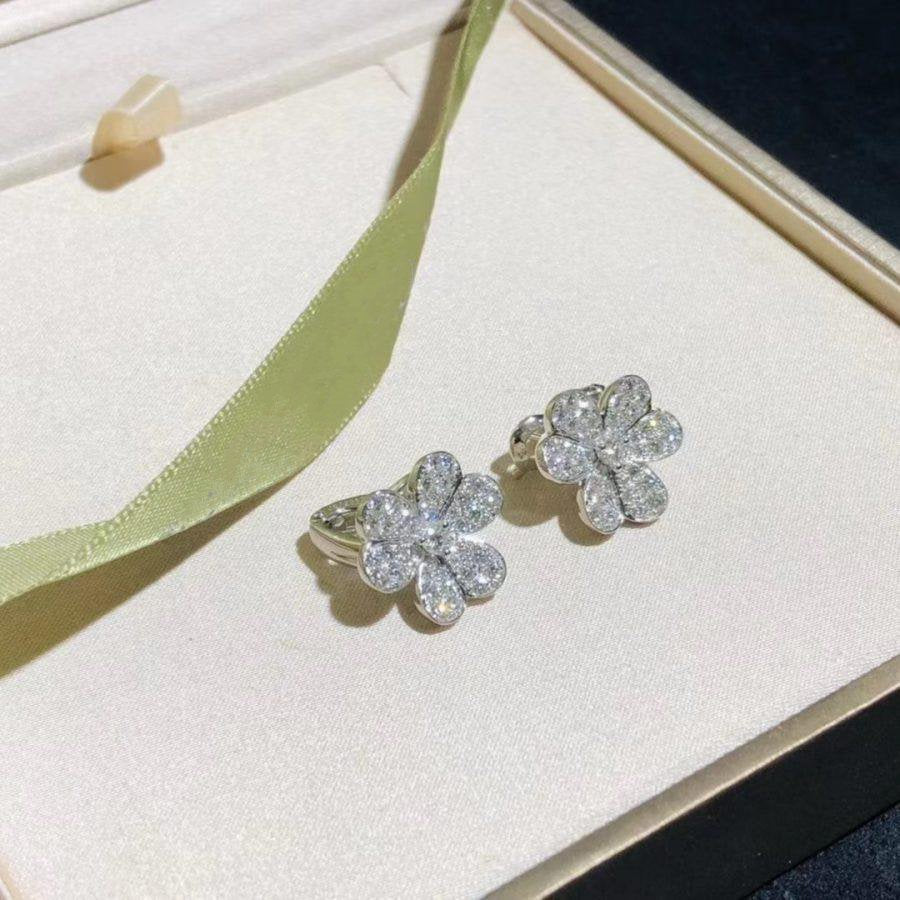 Van Cleef & Arpels FRIVOLE SILVER FLOWER DIAMOND EARRINGS
