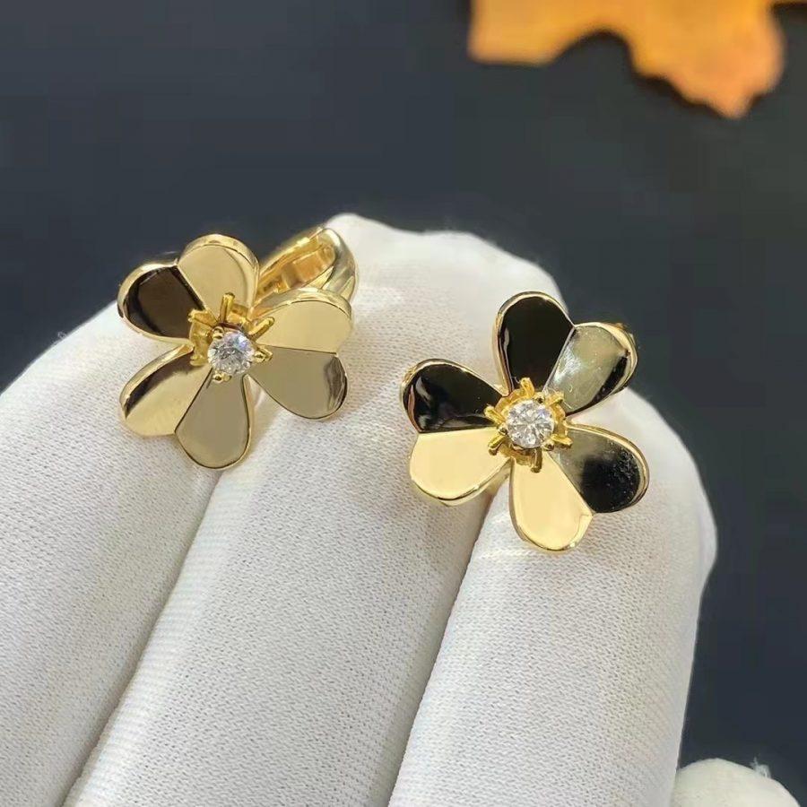 Van Cleef & Arpels FRIVOLE GOLD FLOWER EARRINGS