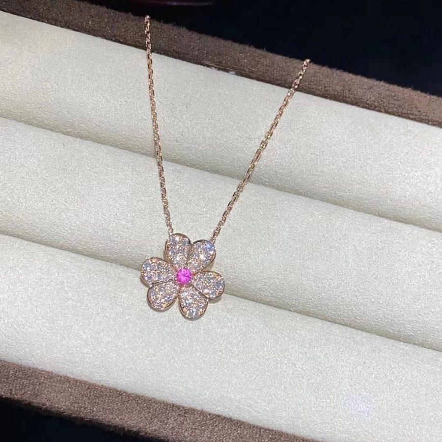 Van Cleef & Arpels FRIVOLE PINK GOLD FLOWER DIAMOND NECKLACE