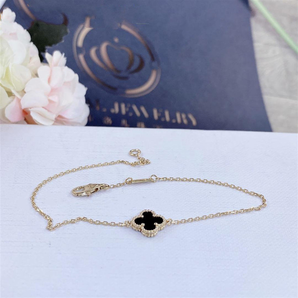 Van Cleef & Arpels CLOVER GOLD ONYX BRACELET