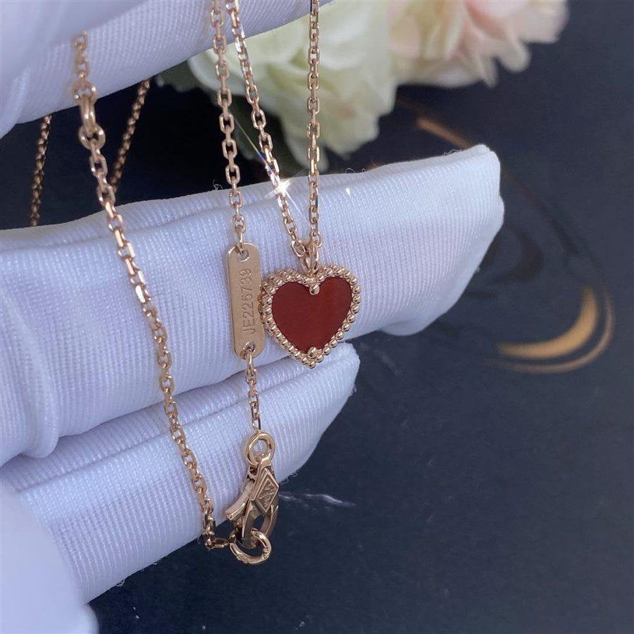 Van Cleef & Arpels SWEET CLOVER CARNELIAN HEART NECKLACE