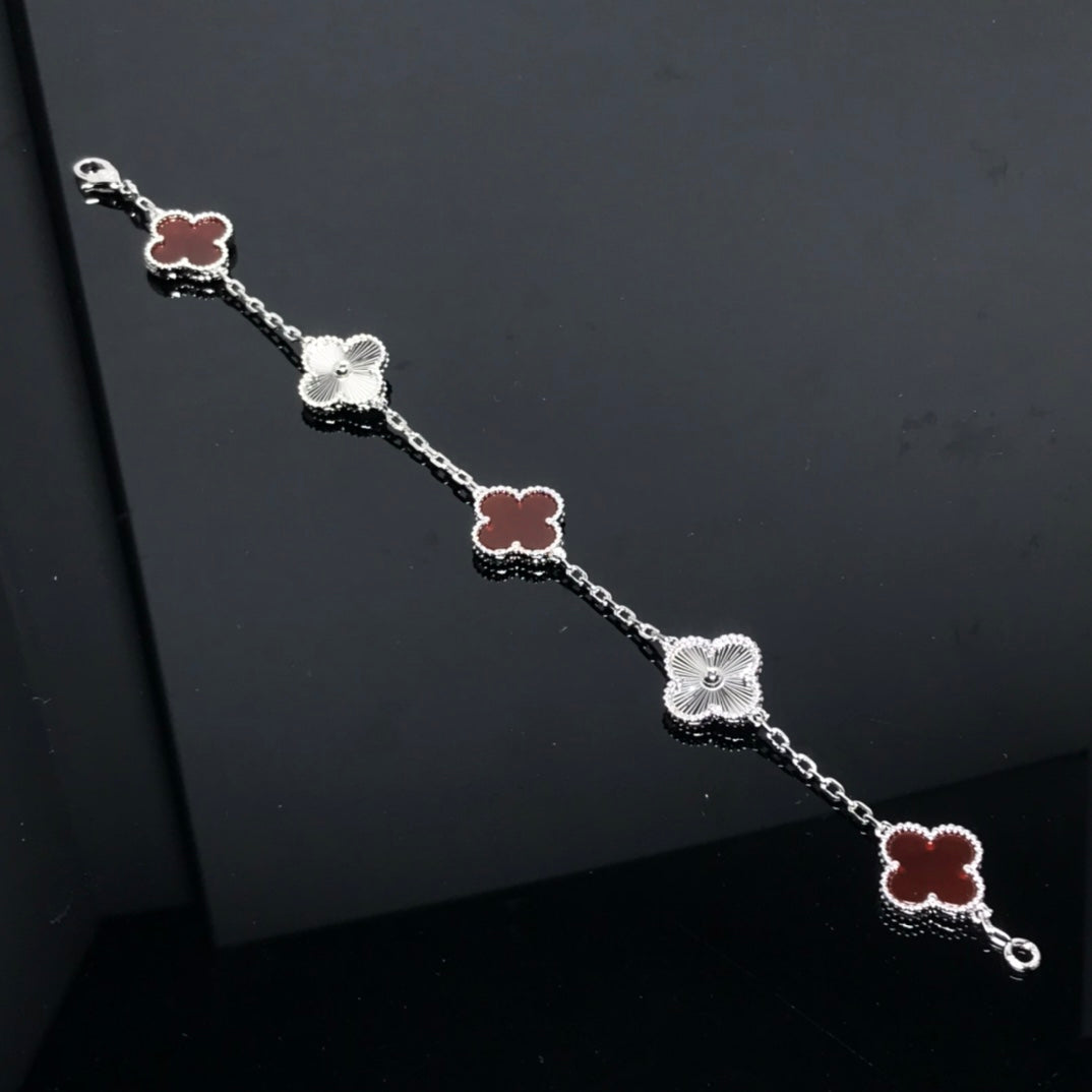 Van Cleef & Arpels CLOVER BRACELET 5 MOTIF CARNELIAN SILVER