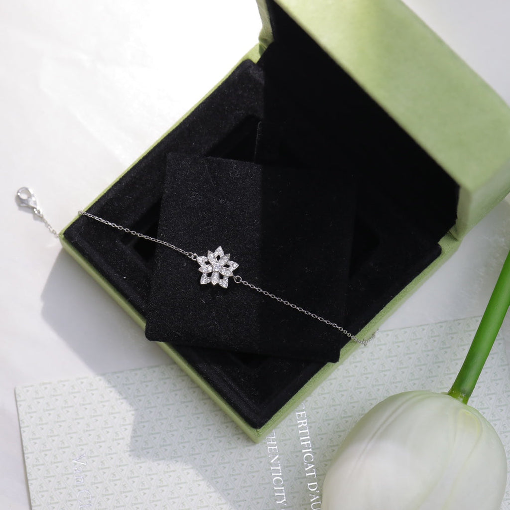 Van Cleef & Arpels LOTUS FLOWER SILVER DIAMOND BRACELET