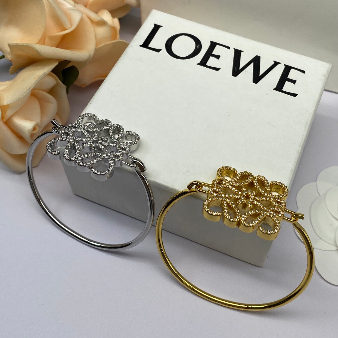 LOEWE ANAGRAM PAVED OPEN BRACELET